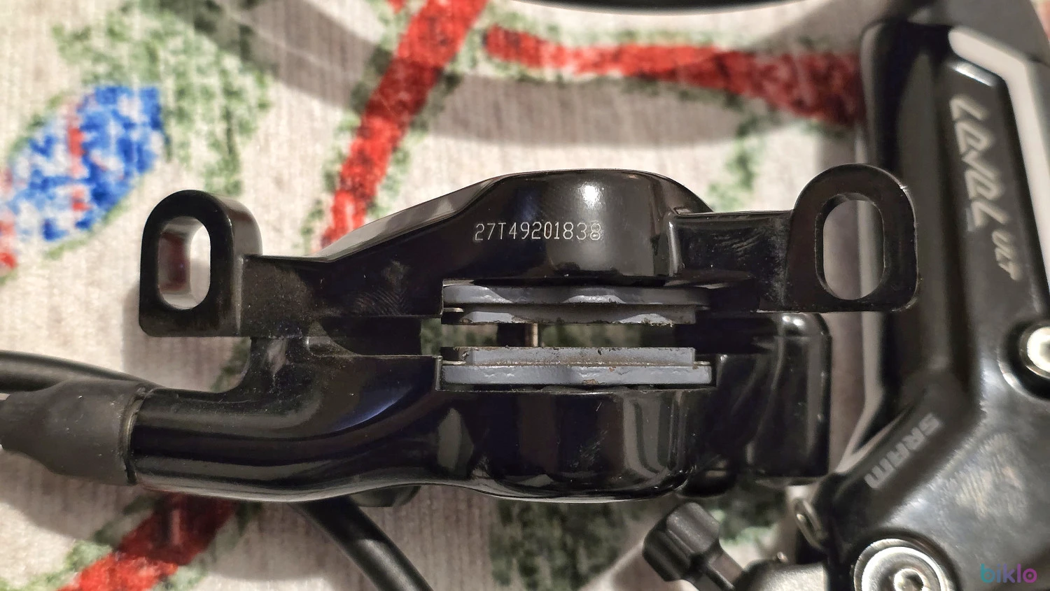 6. Vand set frane hidraulice SRAM Level Ultimate Stealth (etrieri cu 2 pistoane)