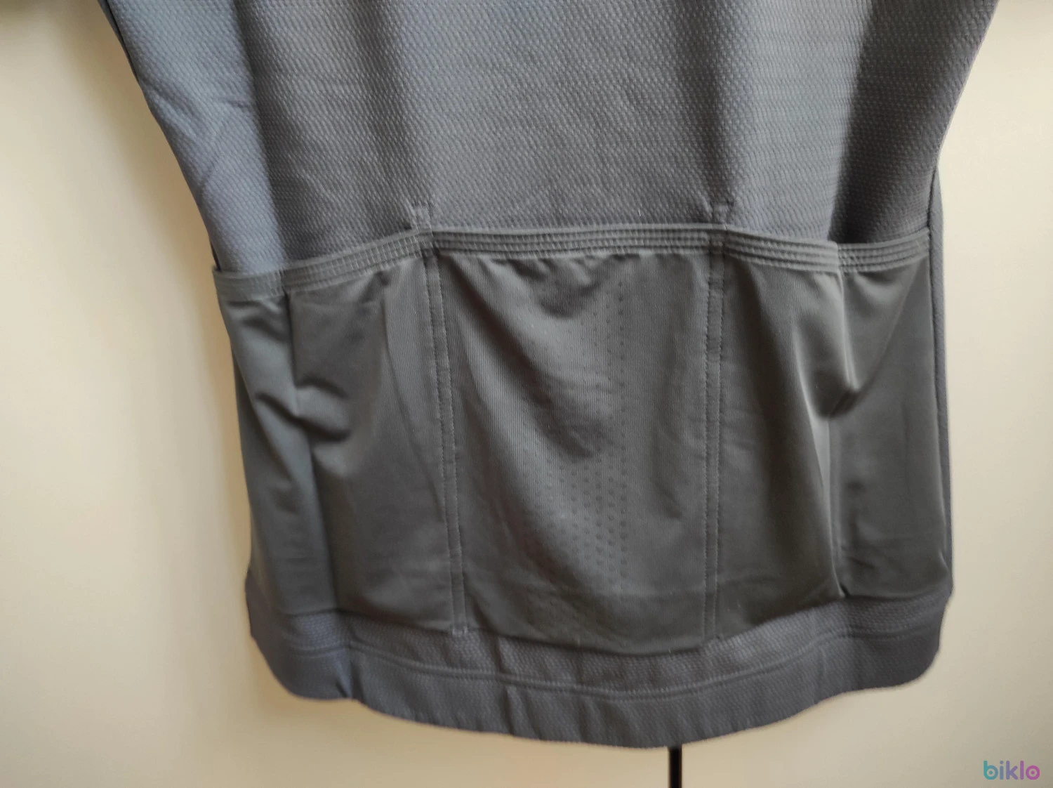 5. Tricou dama Mavic Essential Carbon/Mint marimea S, nou