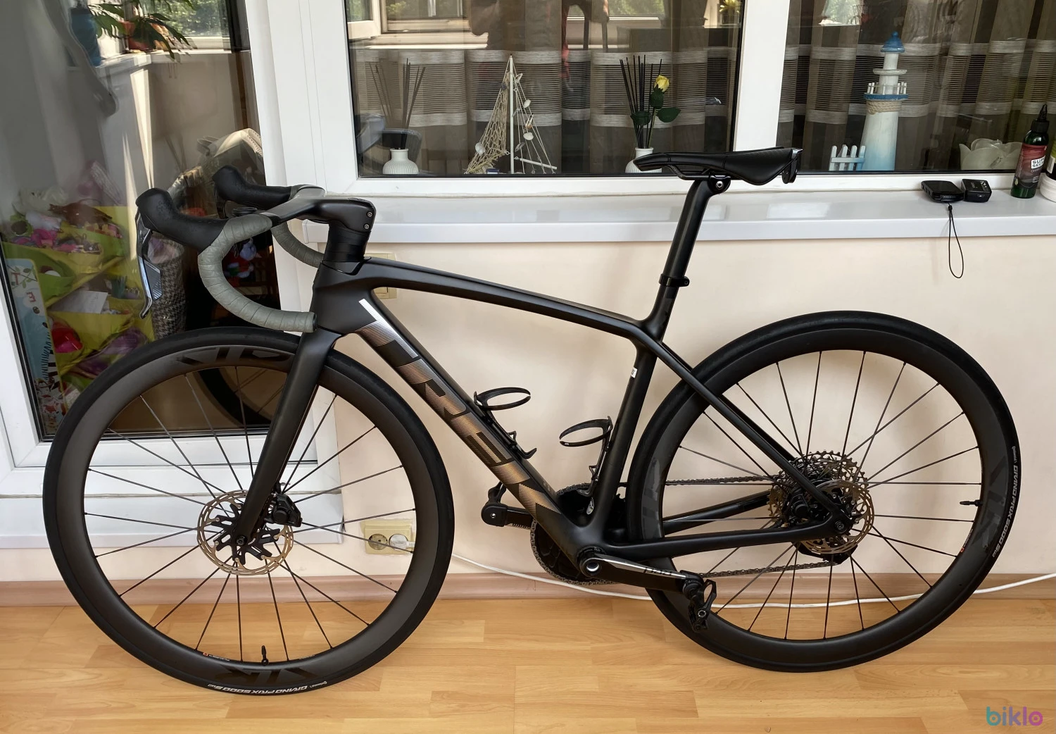 2. Trek Emonda SLR 9 2023 Project One 6.6 kg