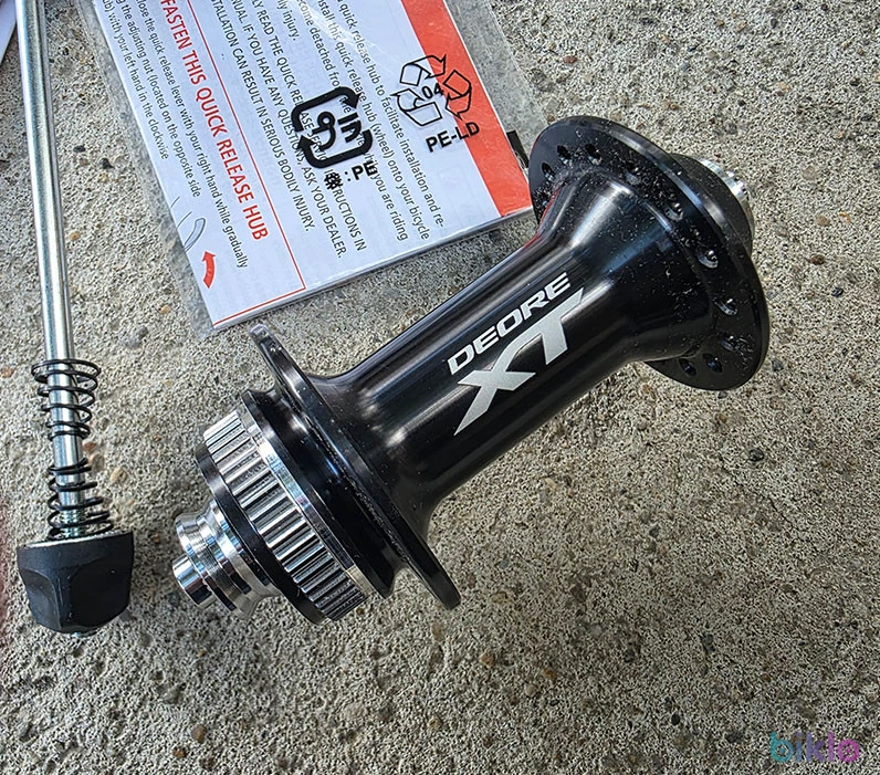 2. Shimano XT HB-M8000 Center-Lock butuc fata 32H + QR