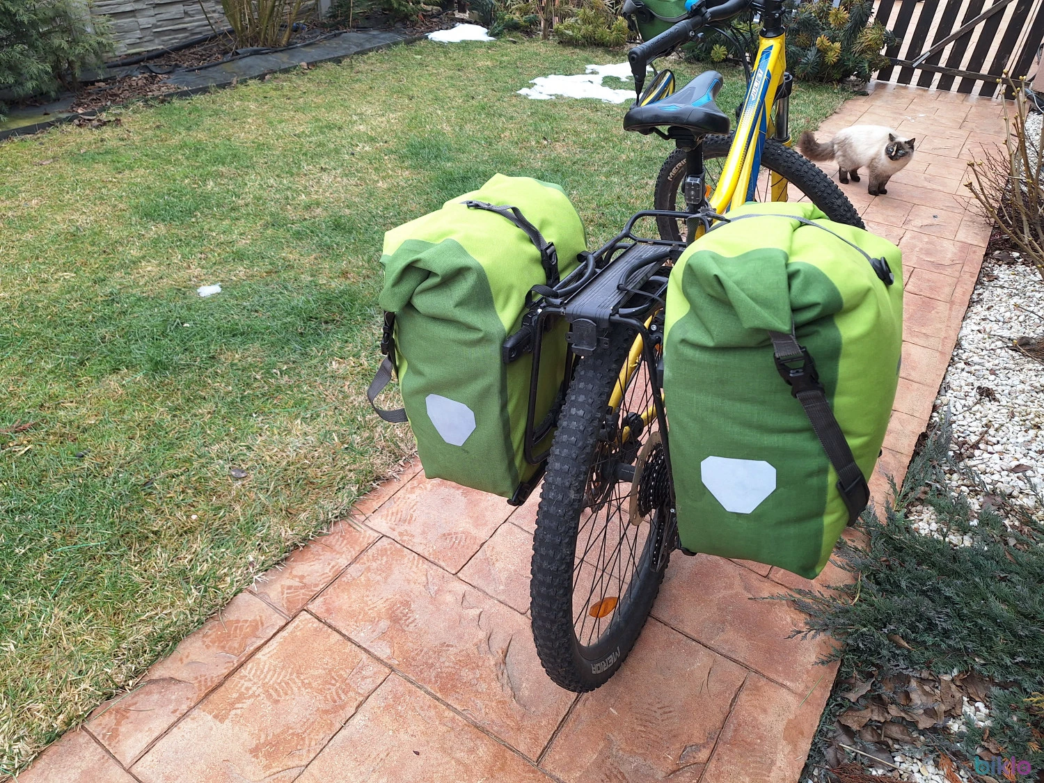 1. Set 2 Genți Ortlieb Back-Roller Plus CR (40L)