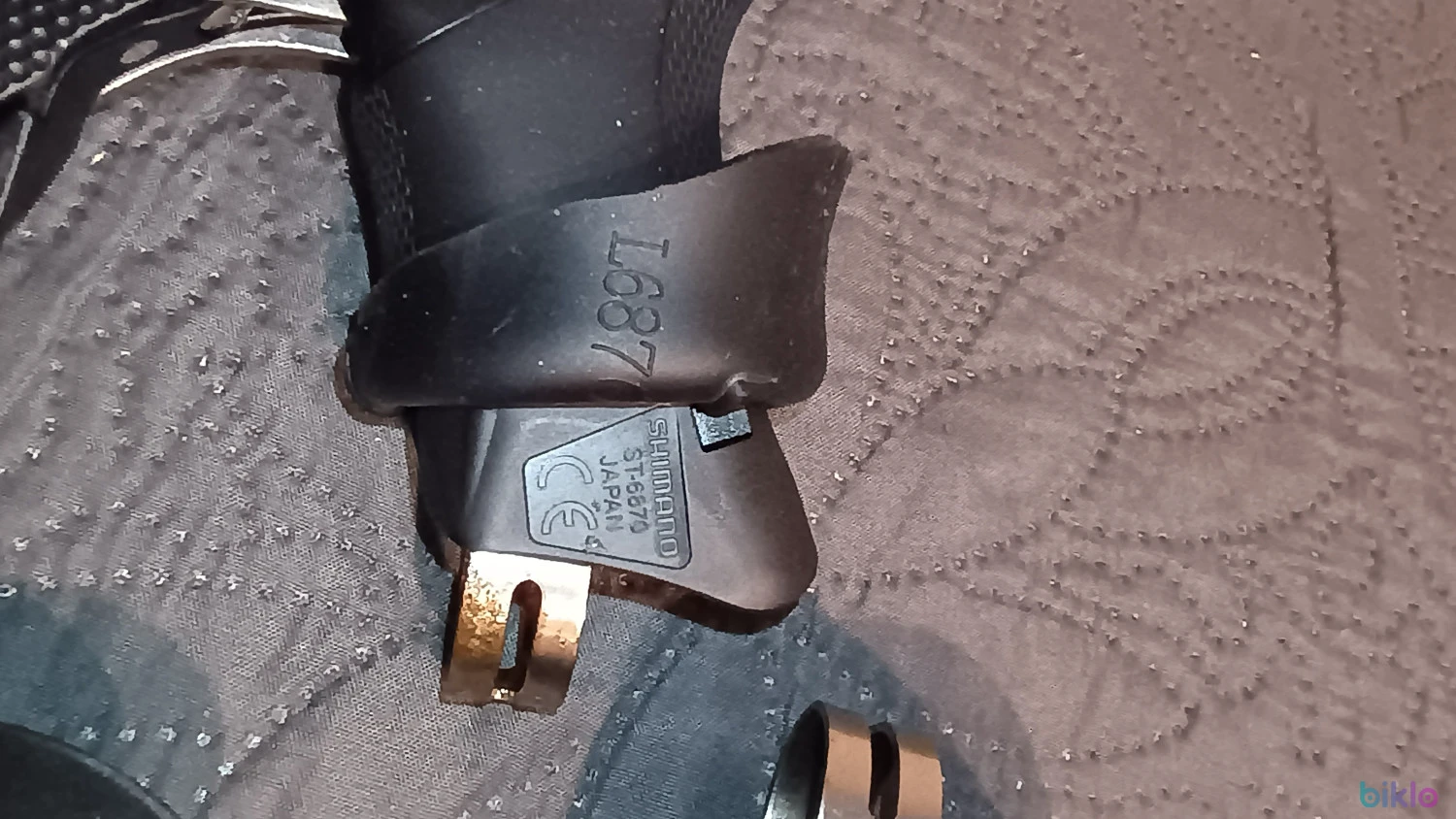 7. Manete schimbător frana Ultegra ST-6870 Di2