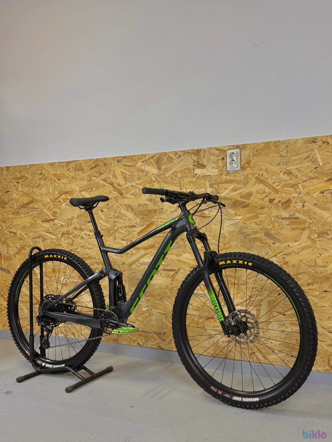 2. Scott Spark 970 bicicleta crosscuntry xc enduro mtb nu canyon cube