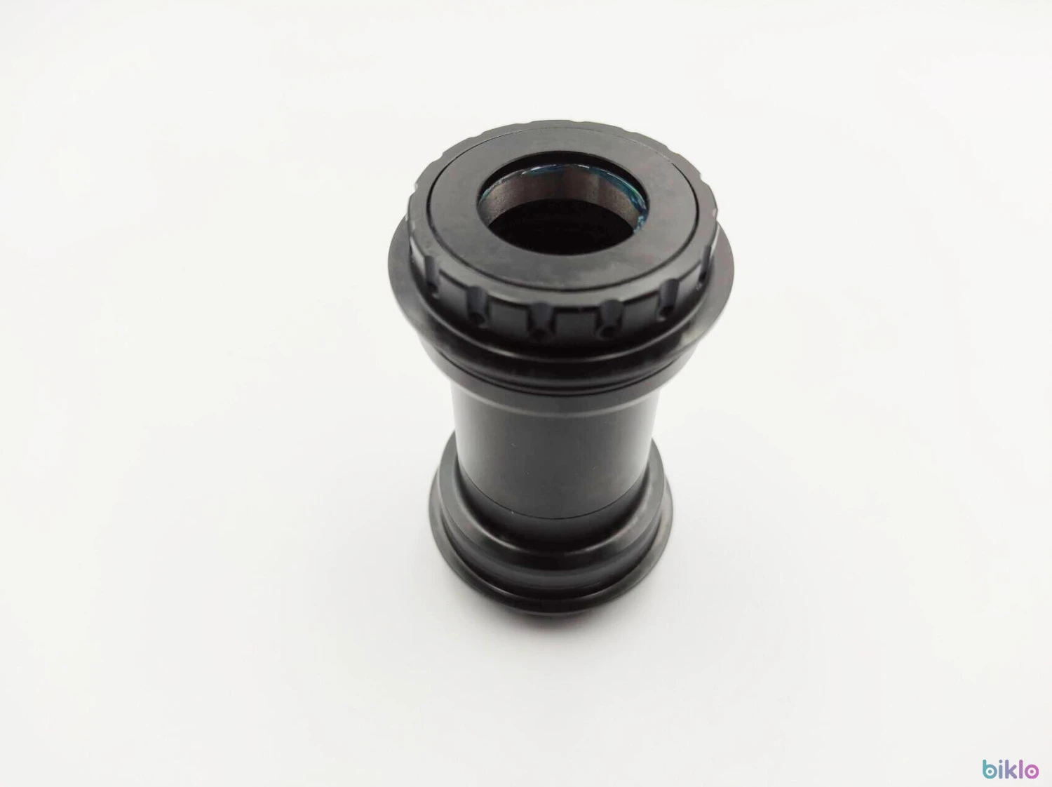 5. Butuc pedalier PressFit cu insurubare 46x68mm bb shell pentru ax 24mm nou