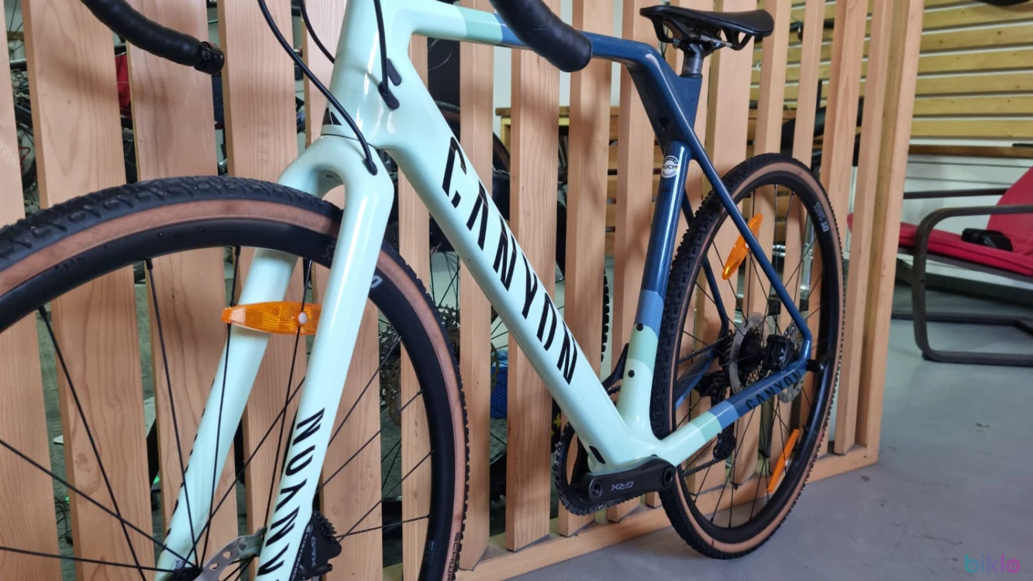 3. Canyon inflite cf sl
