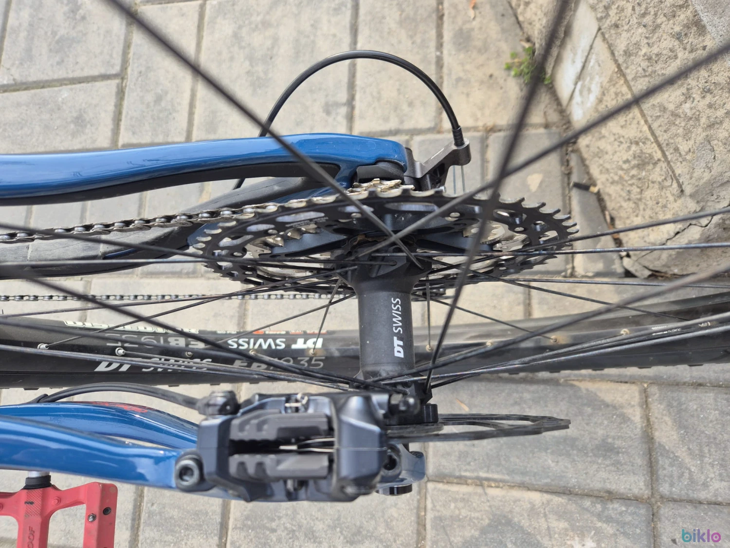 11. Bicicleta Electrica Pivot Shuttle SL Carbon Marimea Large