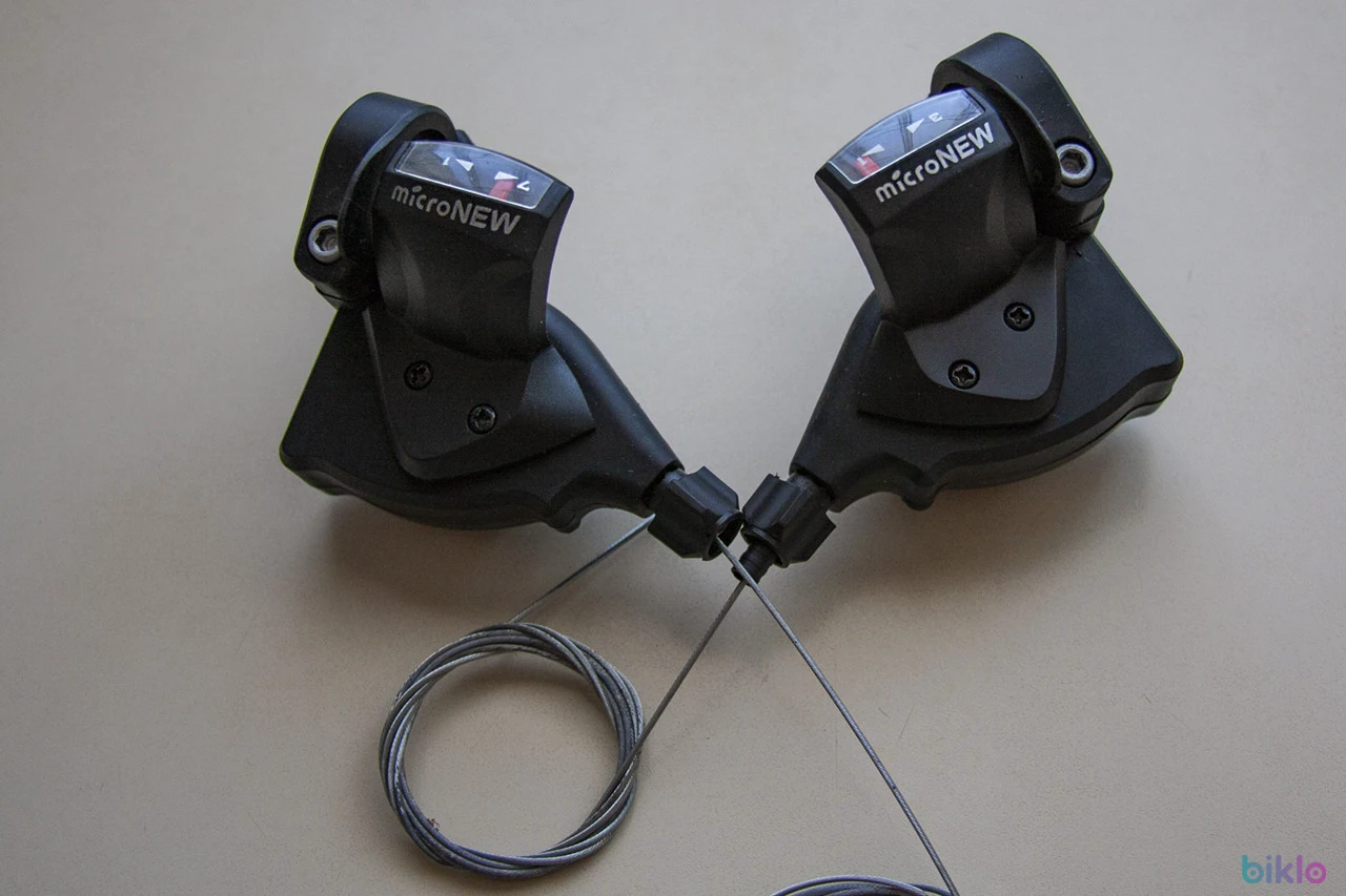 1. Manete schimbatoare, marca Microshift, 3x7 noi, upgrade