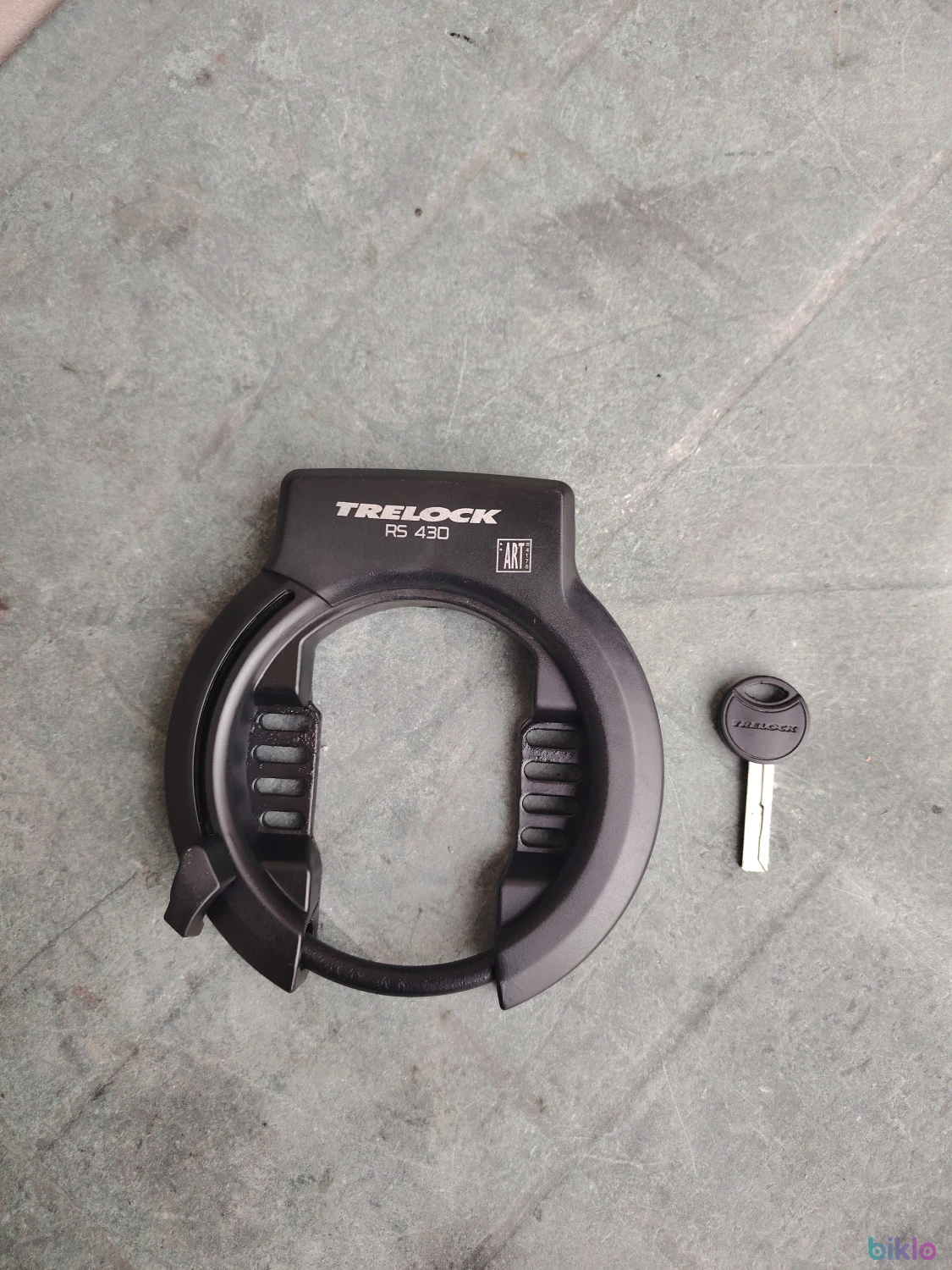 5. Antifurt Trelock pentru Bicicleta roata spate