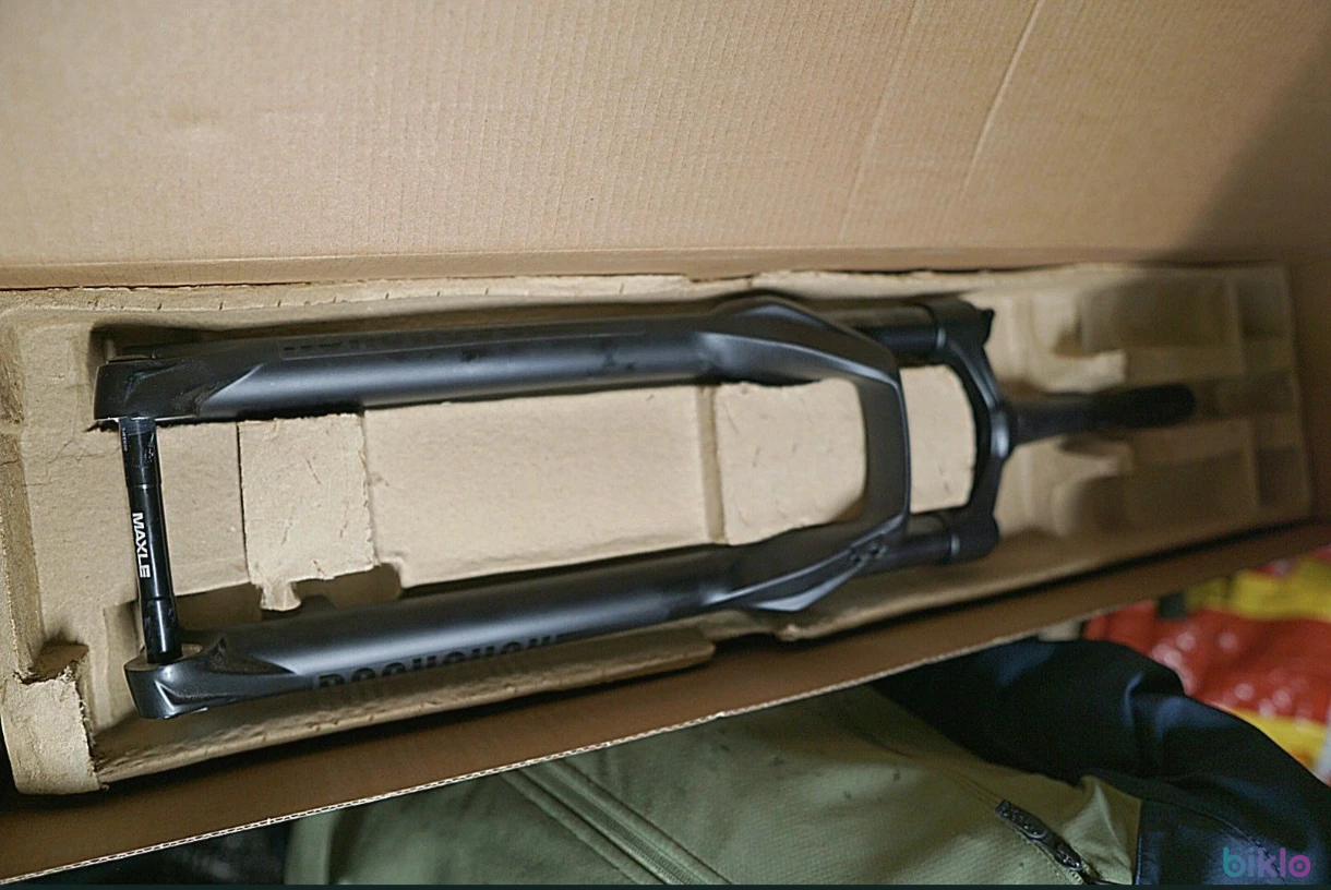 1. Furca Rockshox Recon Silver RL