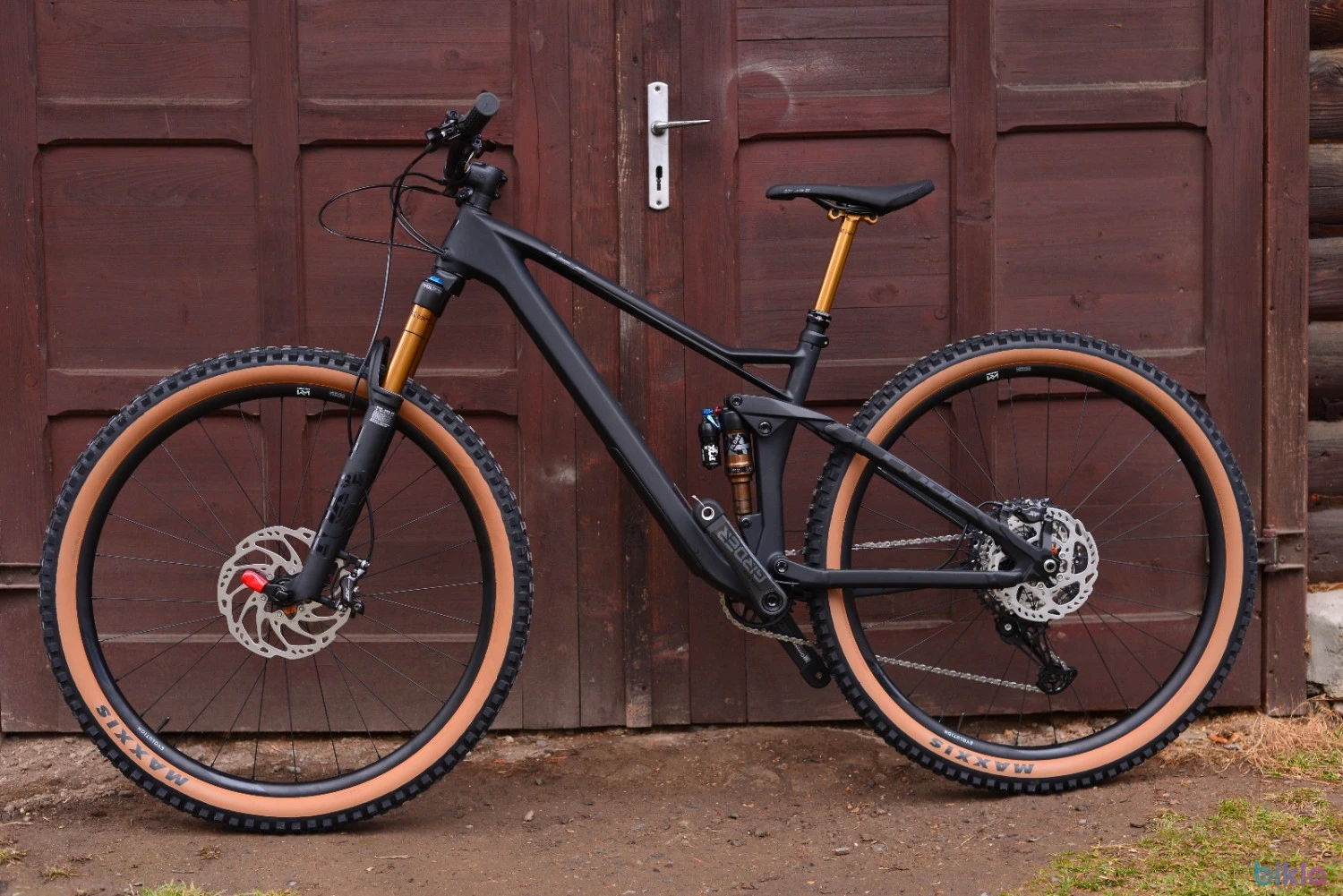 3. Cube stere one22 hpc ex black matt 29