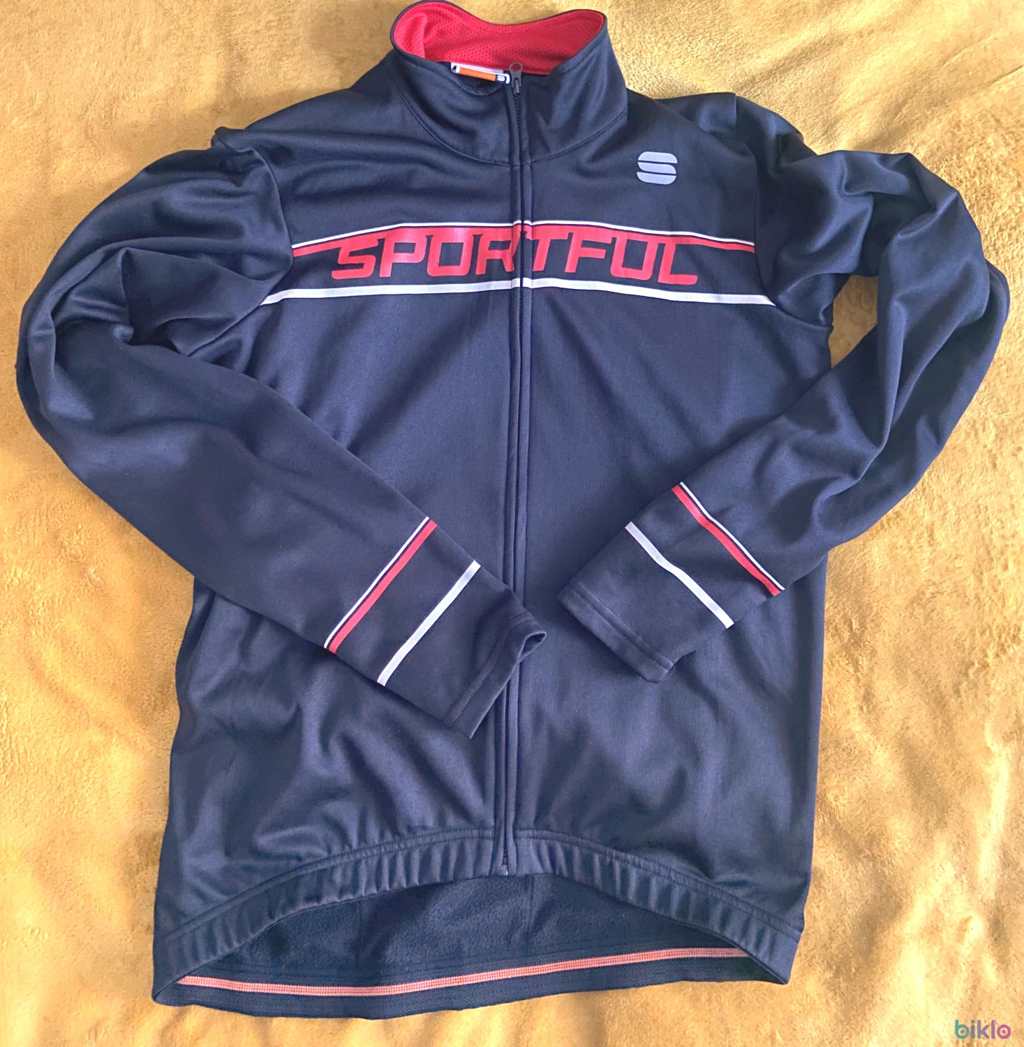 1. Bluza termica ciclism Sportful Giro Thermal