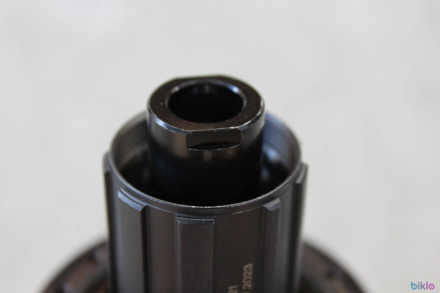 3. Formula ECT-148S CL Shimano HG Boost butuc spate 32 gauri
