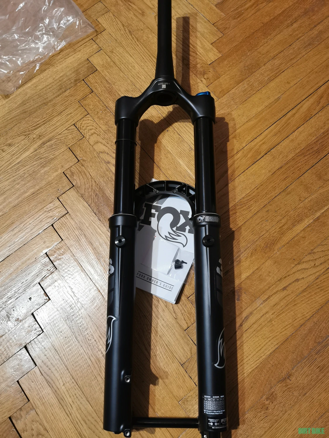 2. Fox 38 Float Performance - 29" / 27.5+", Boost, E-Optimized, 170mm, FiT Grip 3Pos * NOUA *