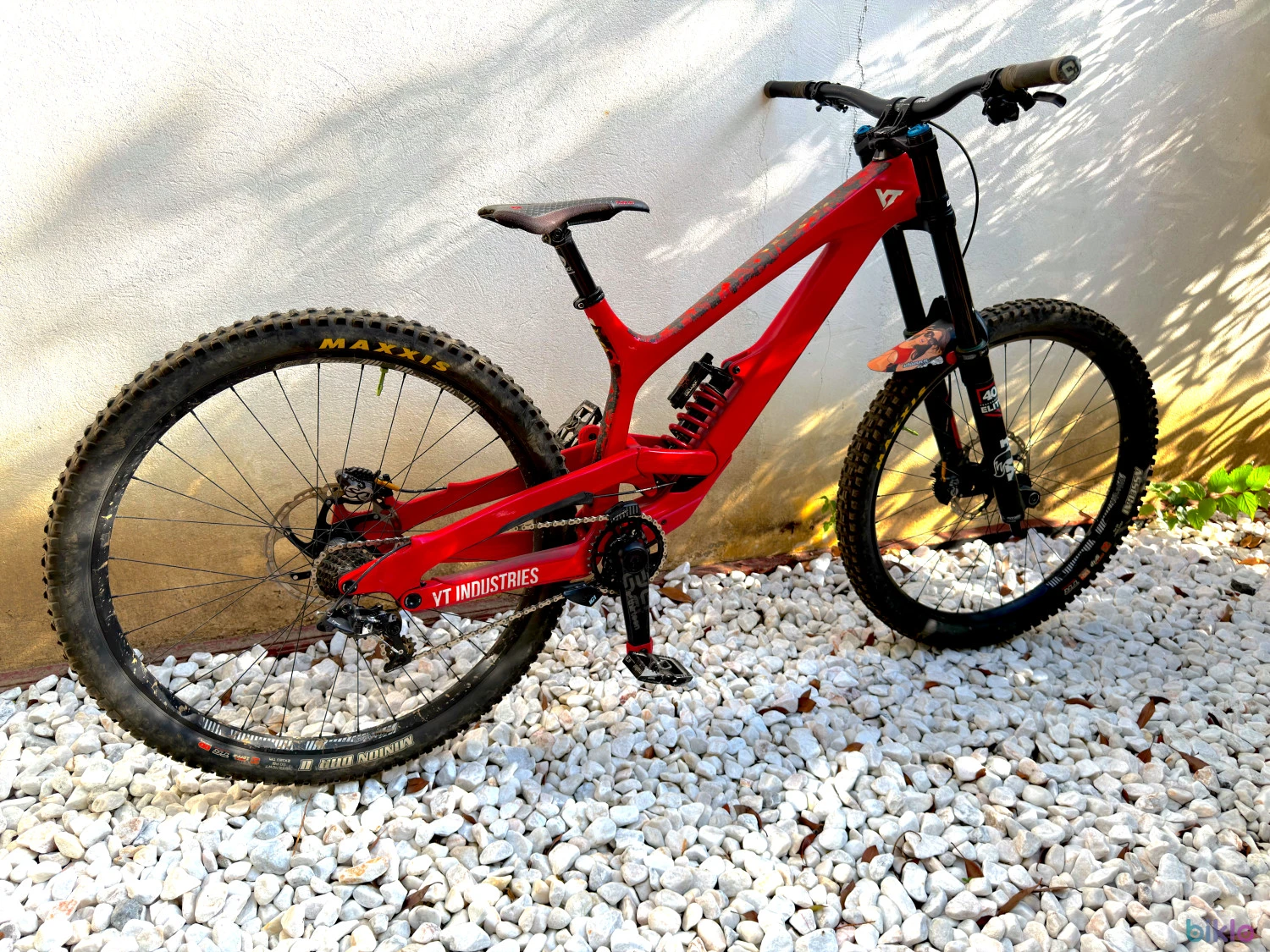 3. YT TUES CF PRO 29 - Size L