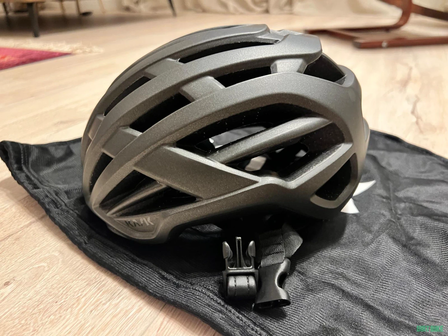 1. Vand casca sosea/gravel KASK Valegro negru mat marime 50-56