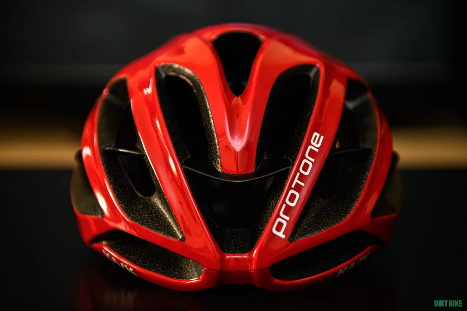 2. Kask Protone masura L ( 59-62cm ) 350 lei bucata ORIGINAL