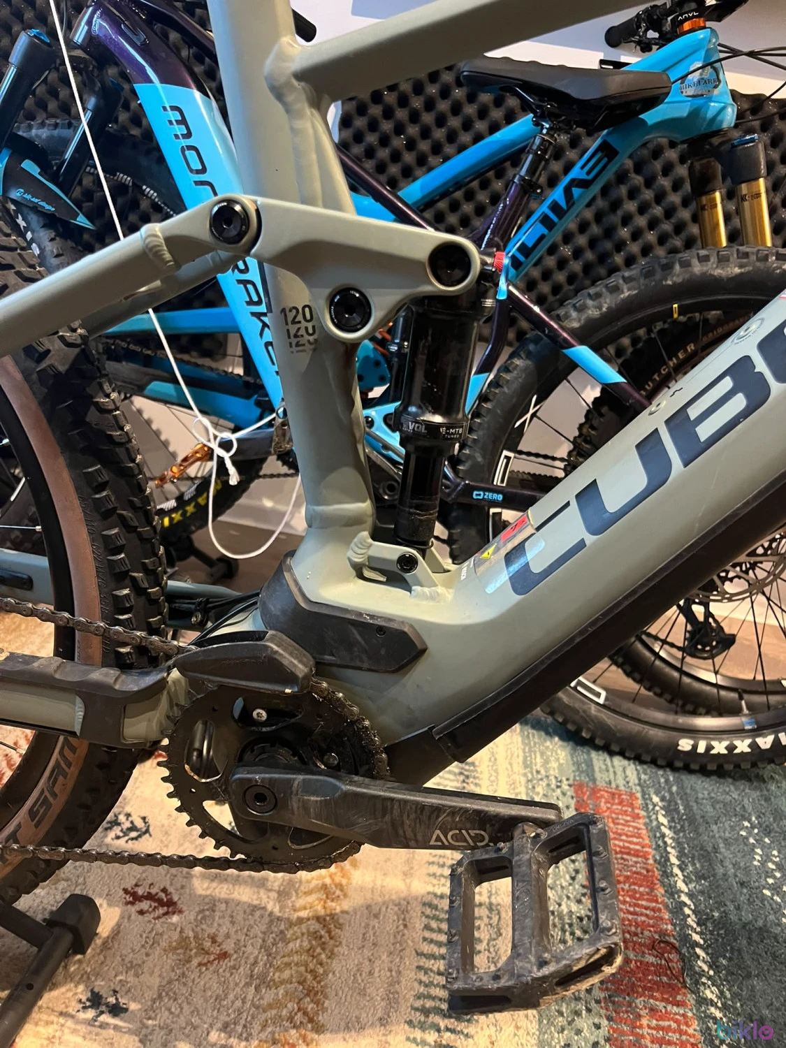 7. Bicicleta electrica Cube Stereo Hybrid 120 SLX 750 Swampgrey 'n' Black 2023, roți 29″ Marime XL