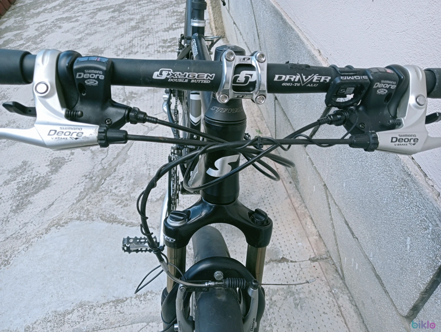6. Bicicleta oraș treking Stevens Germania 27 V Shimano Deore suspensie Roți 28