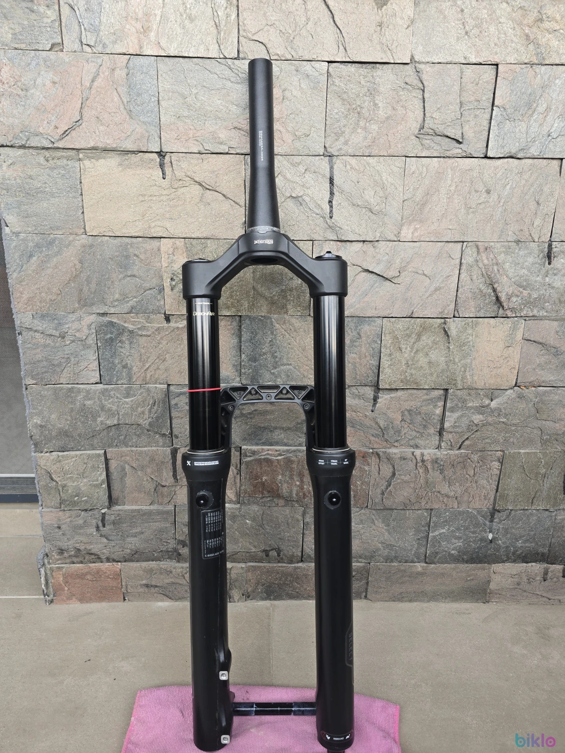 2. RockShox ZEB Select 170mm 29"