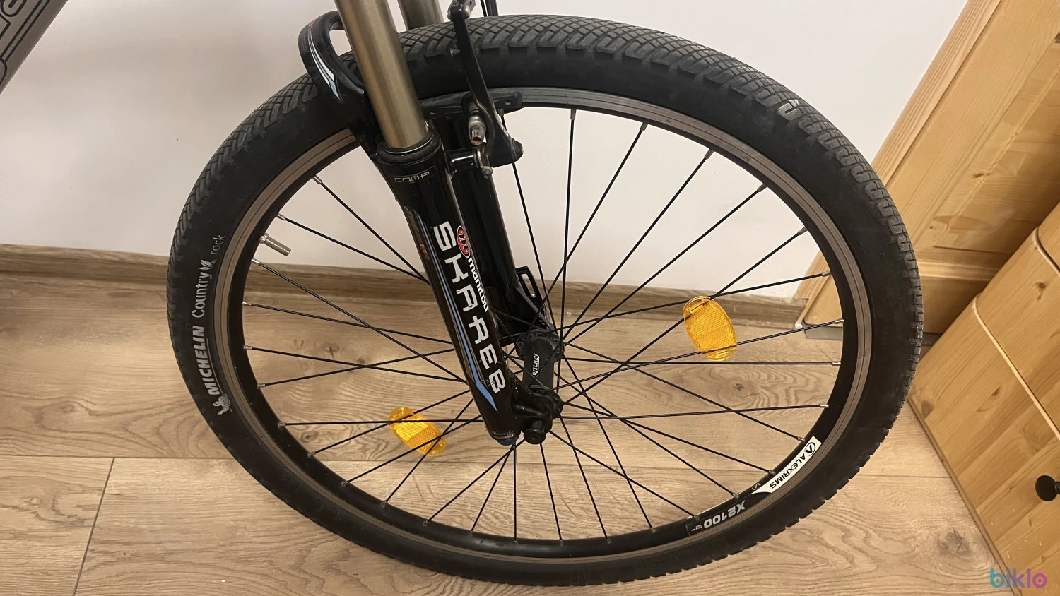 2. Bicicleta MTB 2danger Raver XC marime S, furca pe aer Manitou Skareb
