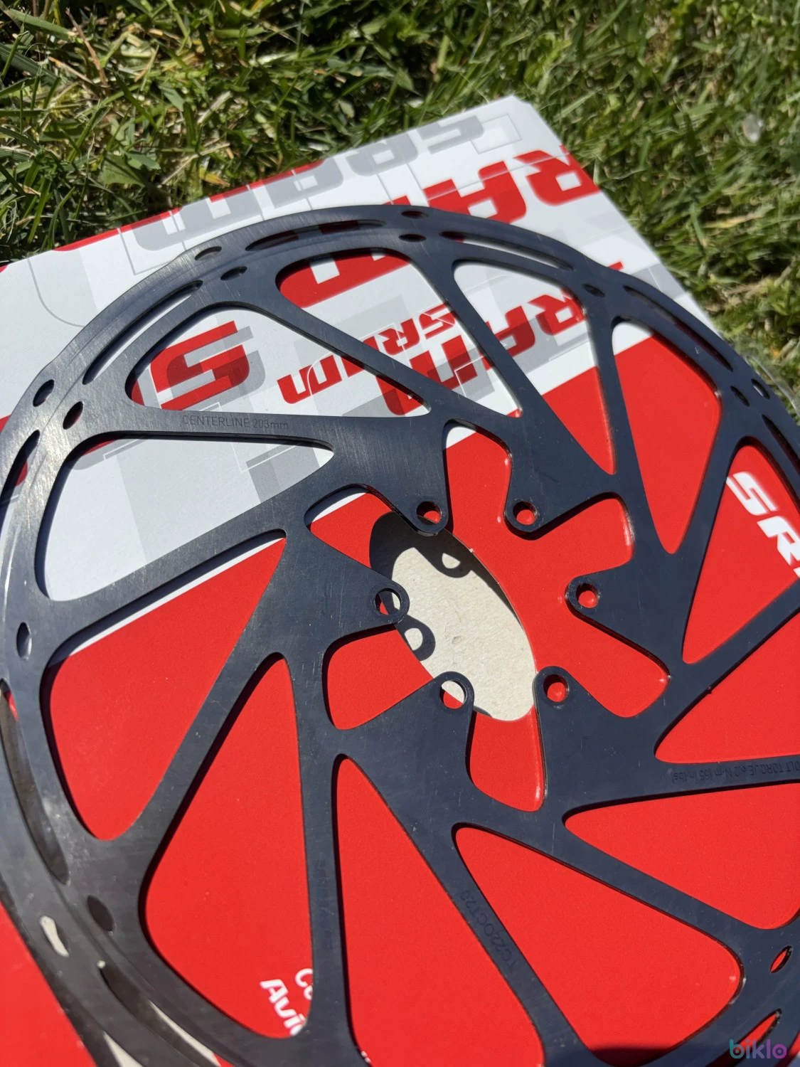 2. Disc Sram 203mm Nou cu șuruburi!