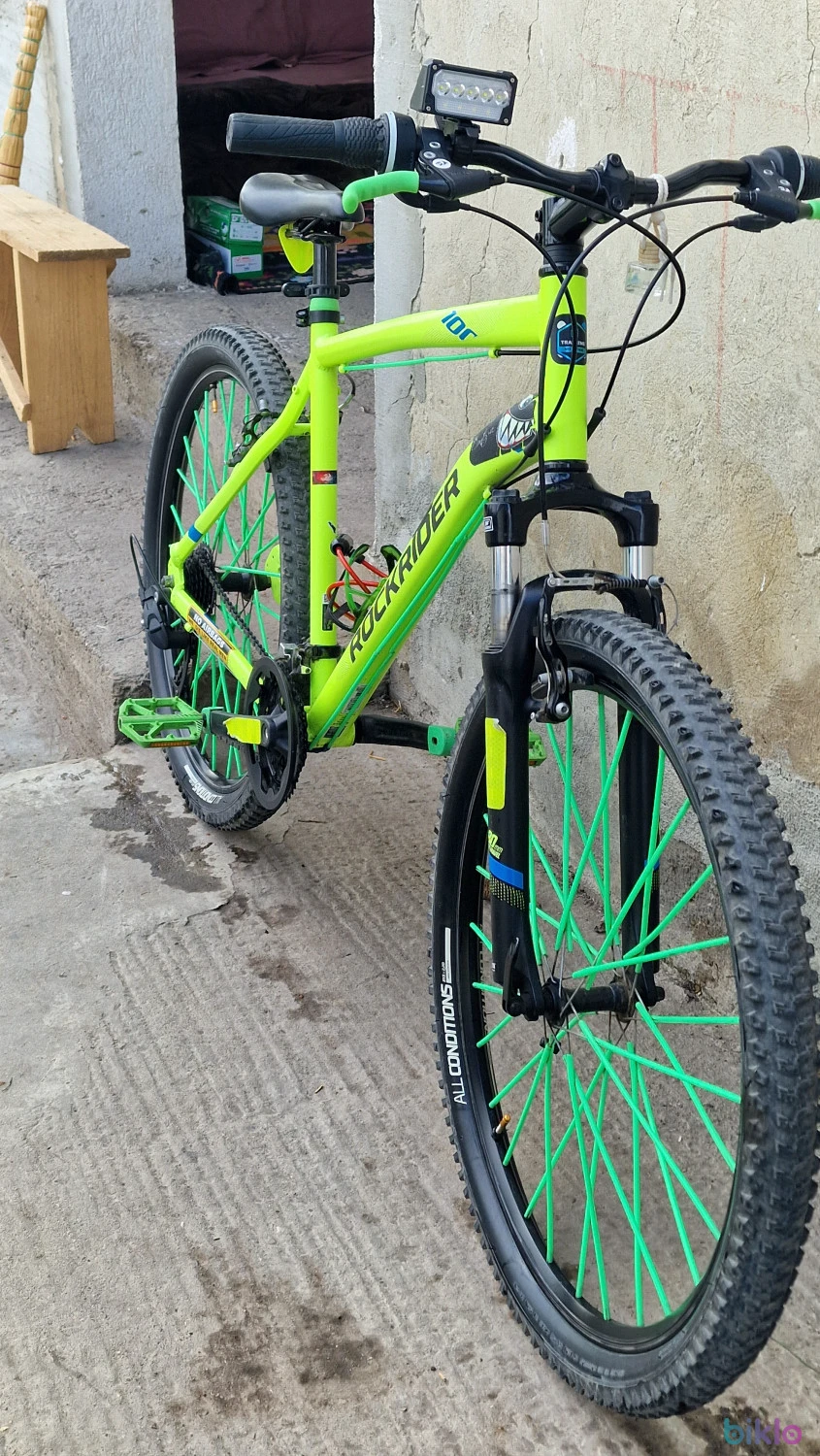 2. Rockrider st100