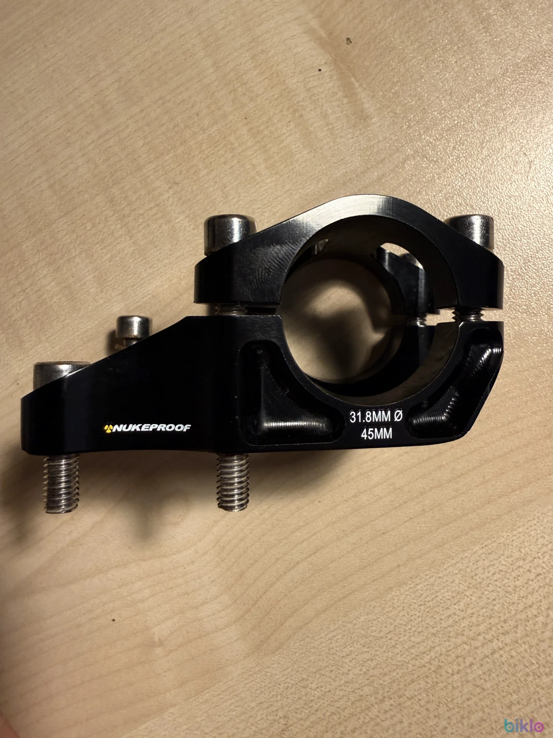 1. Pipa Nukeproof Horizon