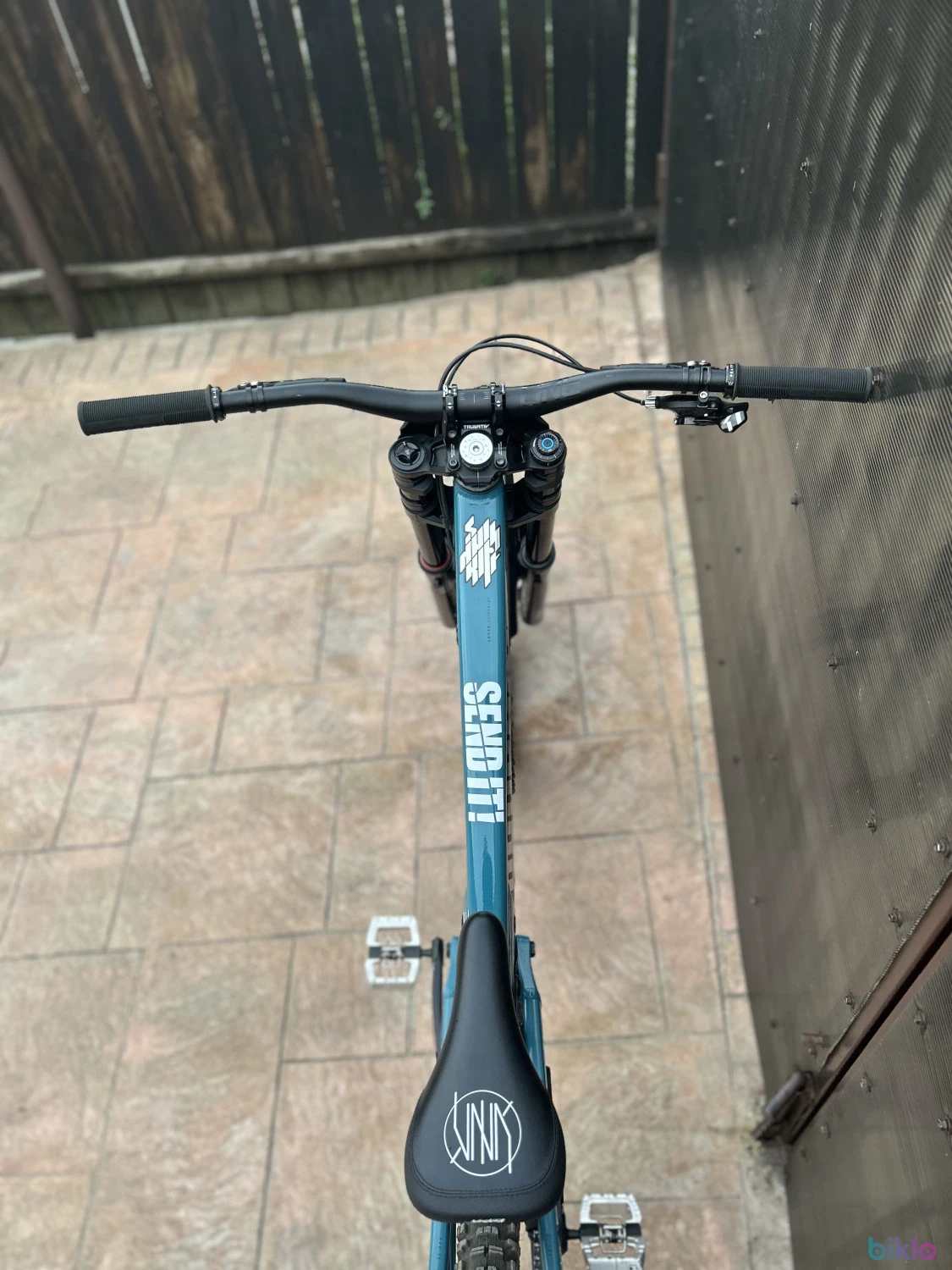 3. Vand Propain Spindrift AL Park 2024 mullet custom build aproape nou (20 ore de utilizare)