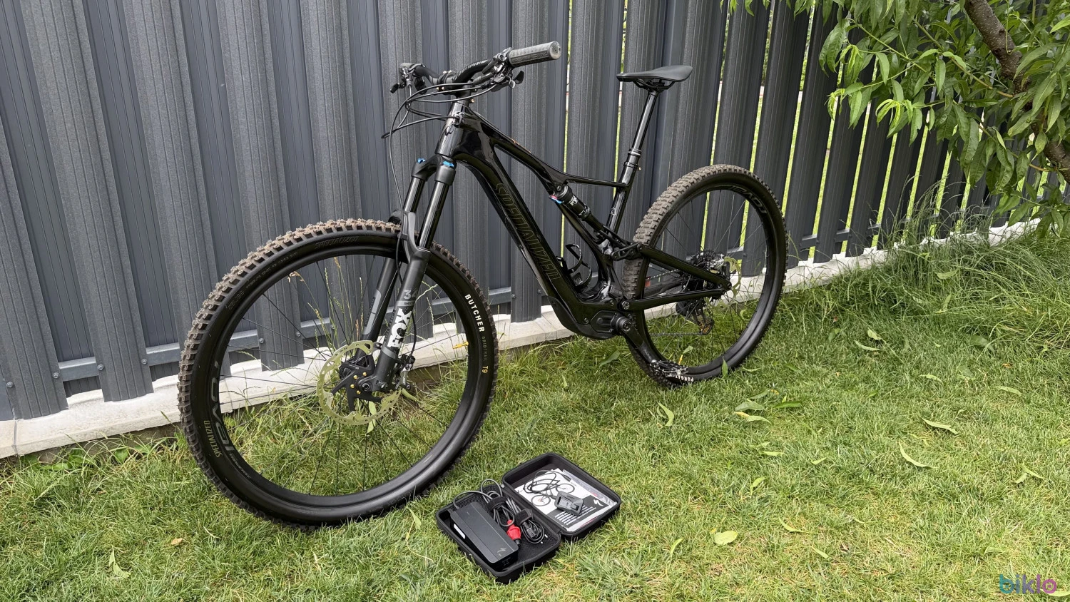 1. Bicicleta electrica E-bike Specialized Turbo Levo SL Comp Carbon L 2021 full-box