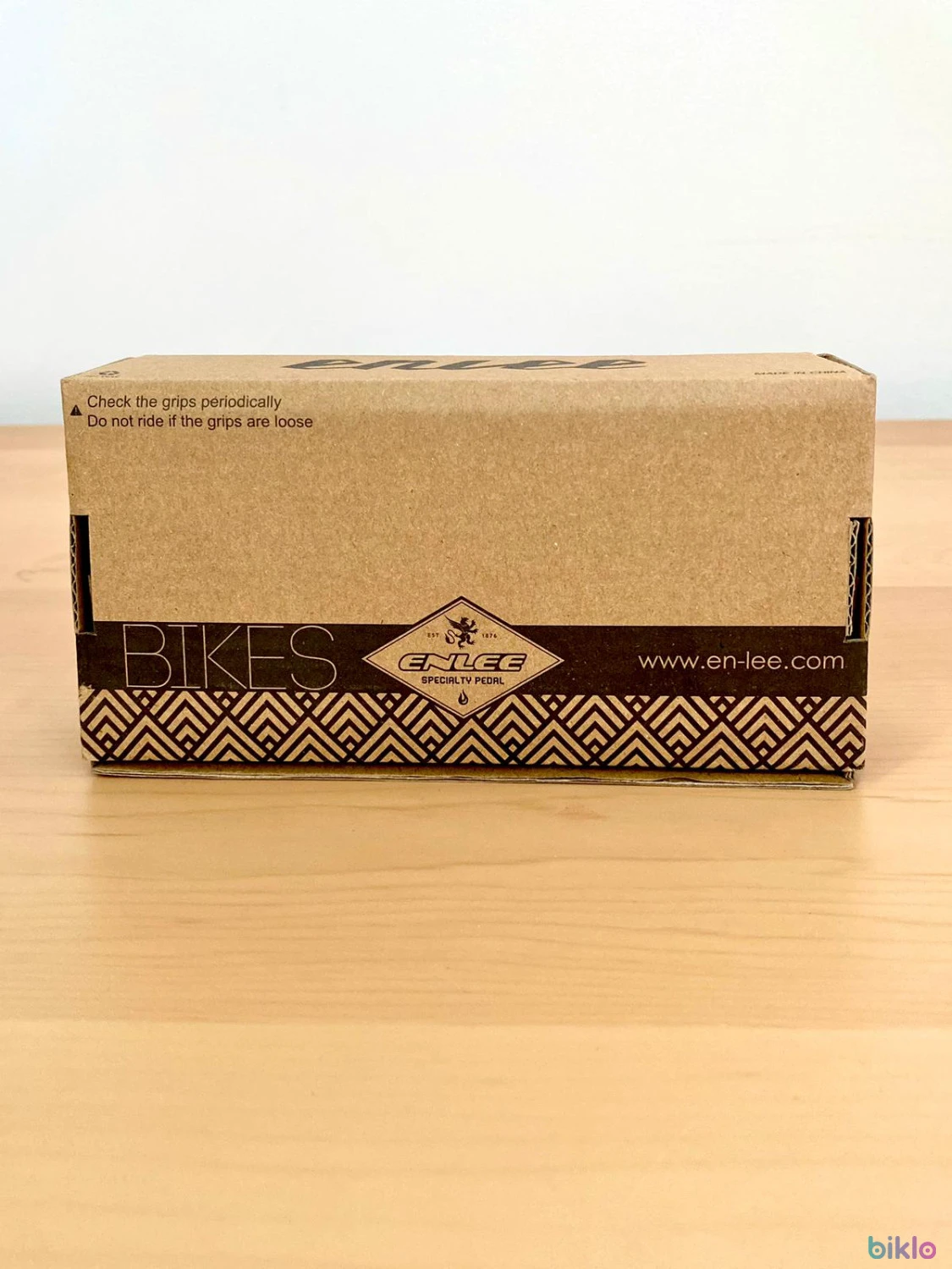 6. ENLEE mansoane bicicleta, manere din silicon, pentru ghidon MTB