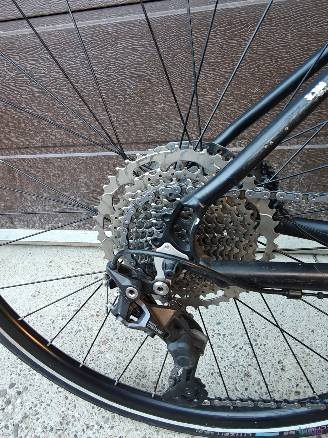 4. Bicicleta Hibrid Boardman, 1x10 viteze, frane SLX