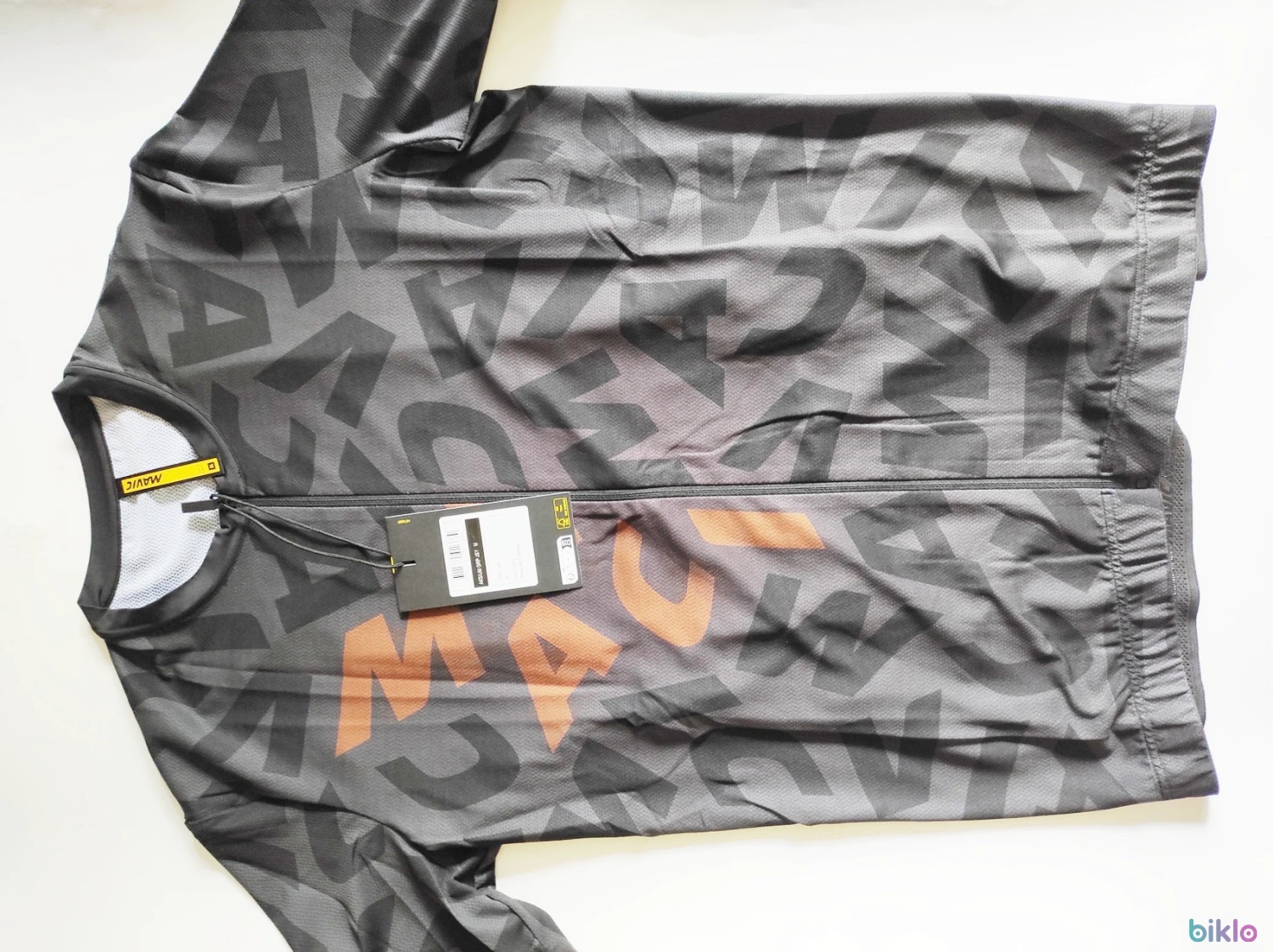8. Tricou Mavic Aksium marimea XL, nou
