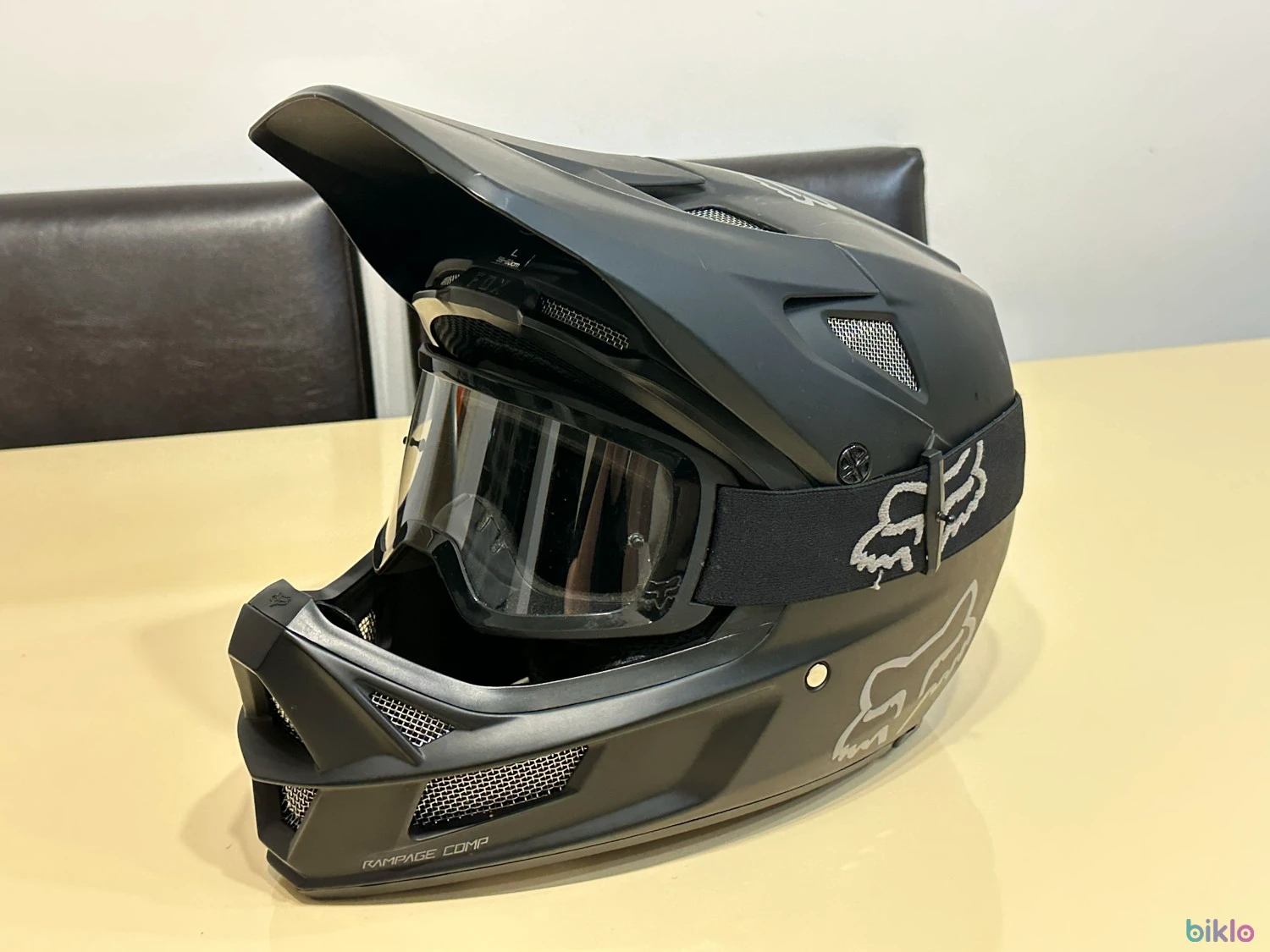 1. Casca Full Face FOX RAMPAGE Comp + ochlari