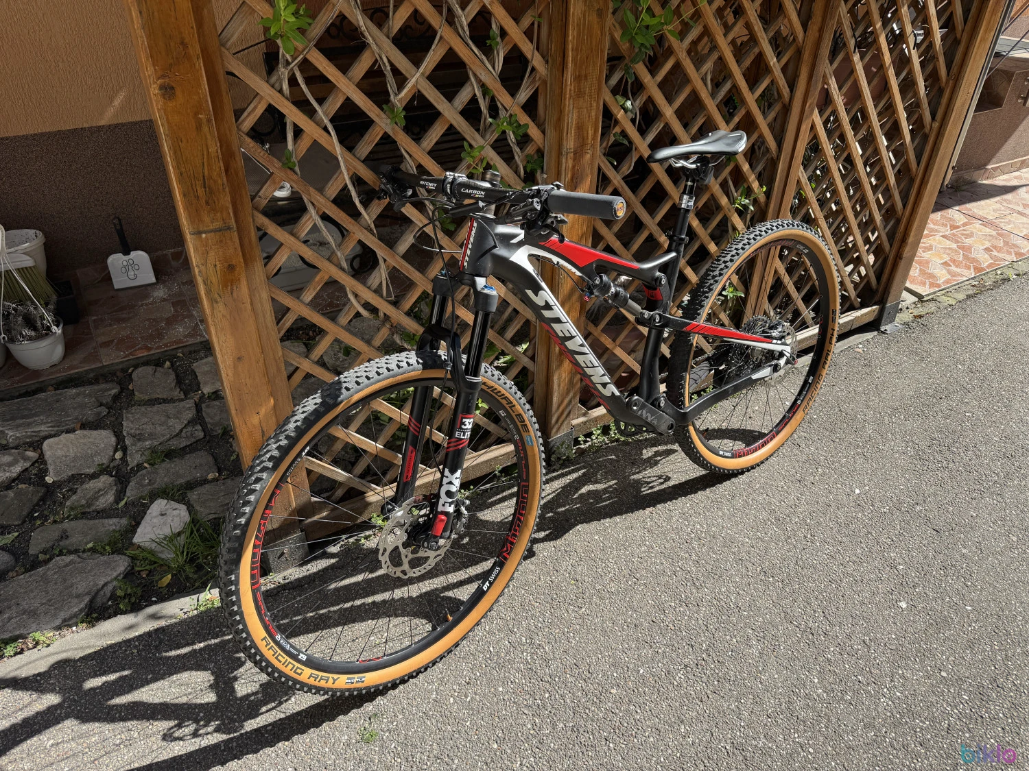 3. Stevens Jura ES