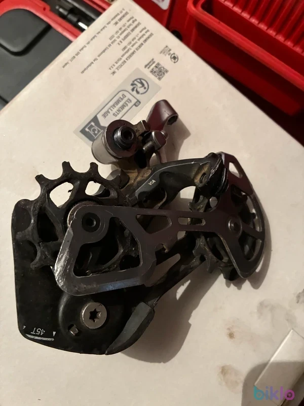 3. Deraior Shimano XTR RD-M9100-GS - 12 viteze (schimbator 12S)