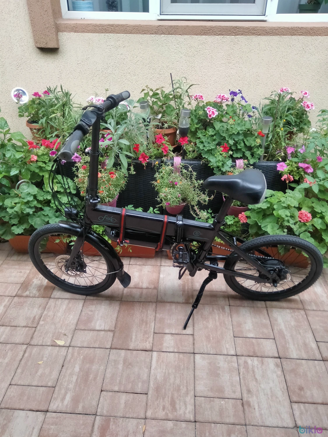 1. Două biciclete electrice marca Fiido