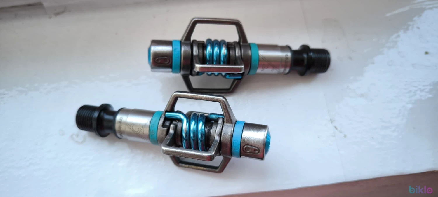 2. Pedale CRANKBROTHERS EGG BEATER 3