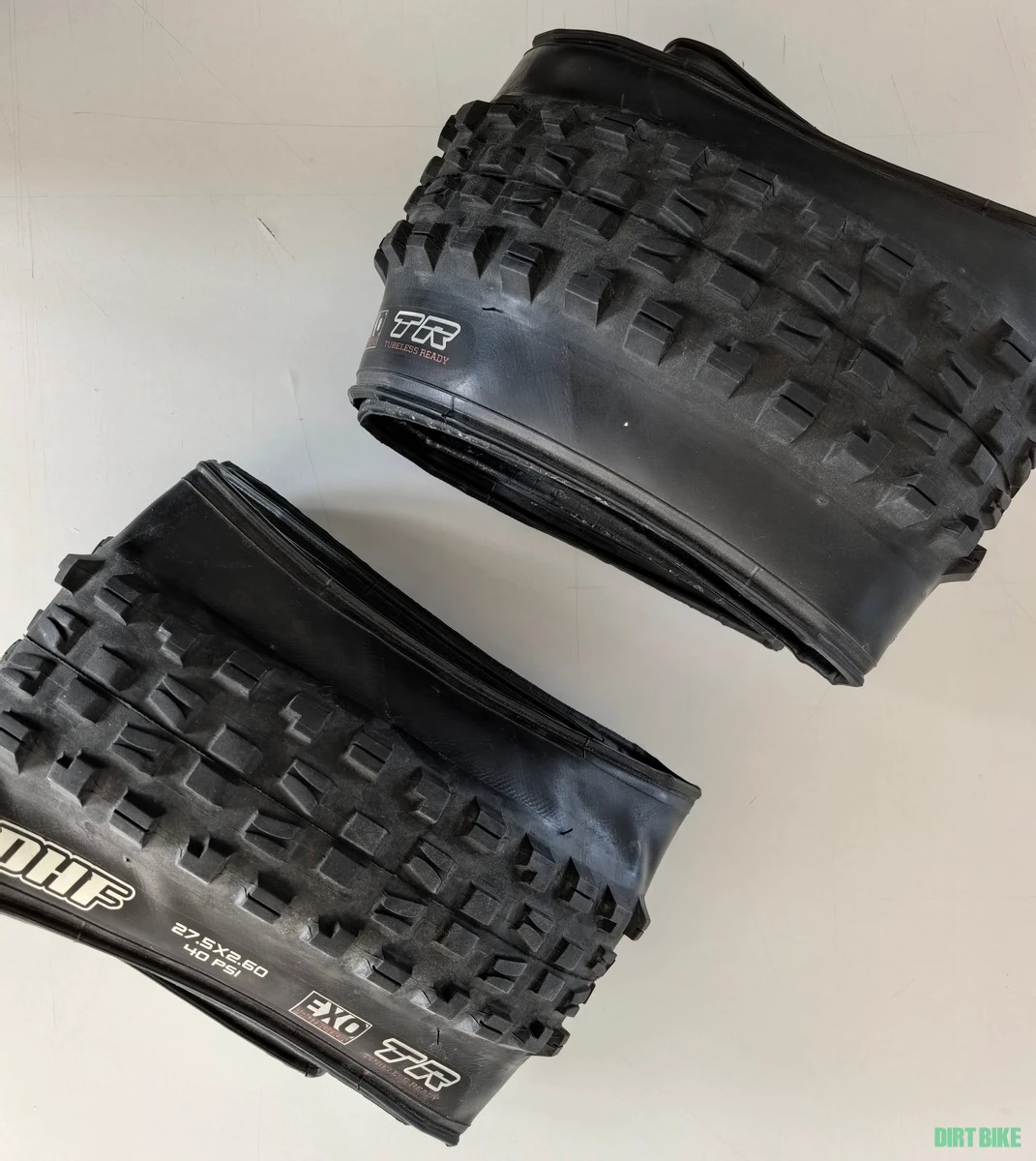 1. Anvelope Maxxis Minion DHF WT 27.5 x 2.6