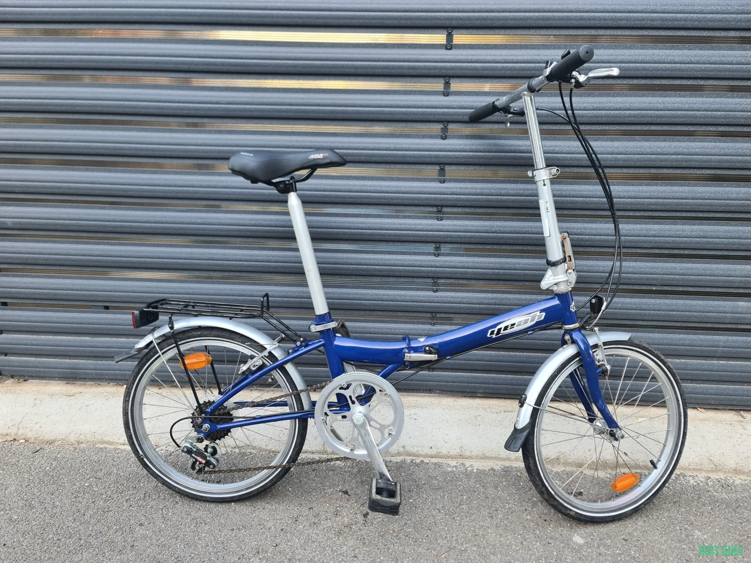 1. Bicicleta pliabila Yeah roti 20"