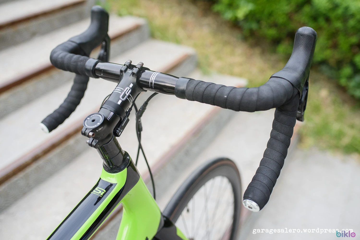 12. Cannondale Synapse carbon disc Ultegra Di2 roti aero Giant