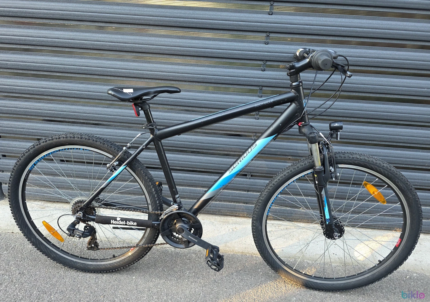 1. Serious RockVile roti 27,5"