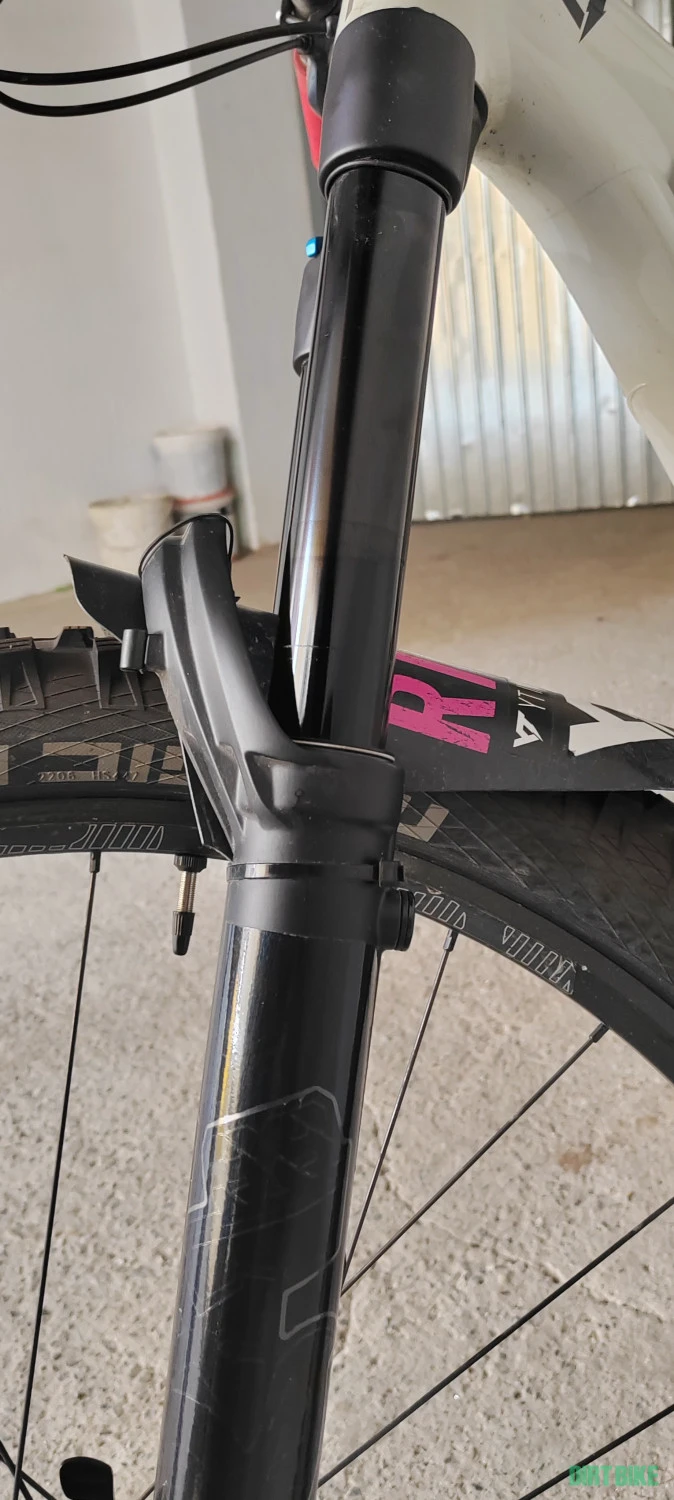 1. Vand fox 38 Rythm 180mm