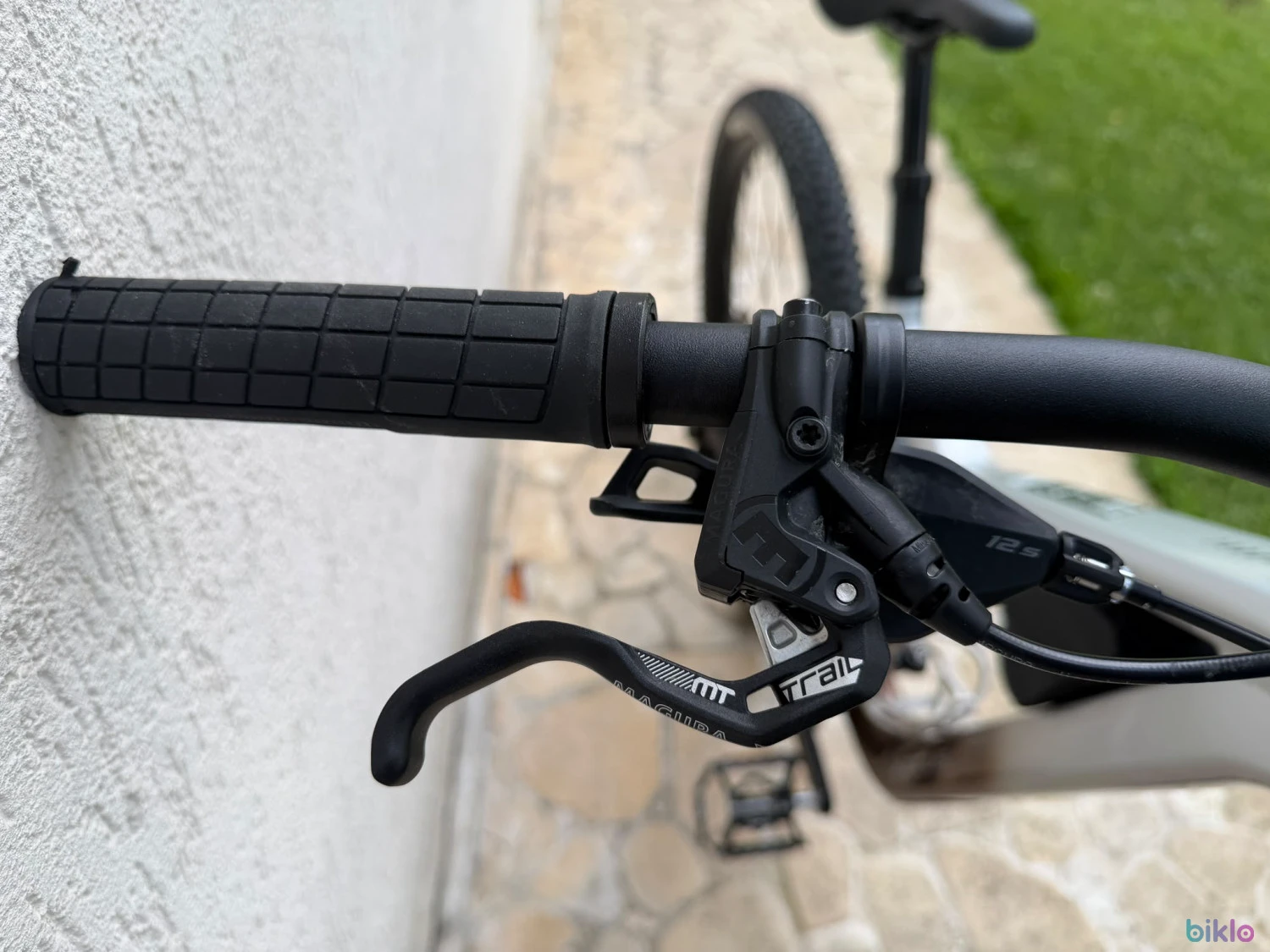 19. Vând MTB Full Suspension Focus Thron 6.9 in Garantie