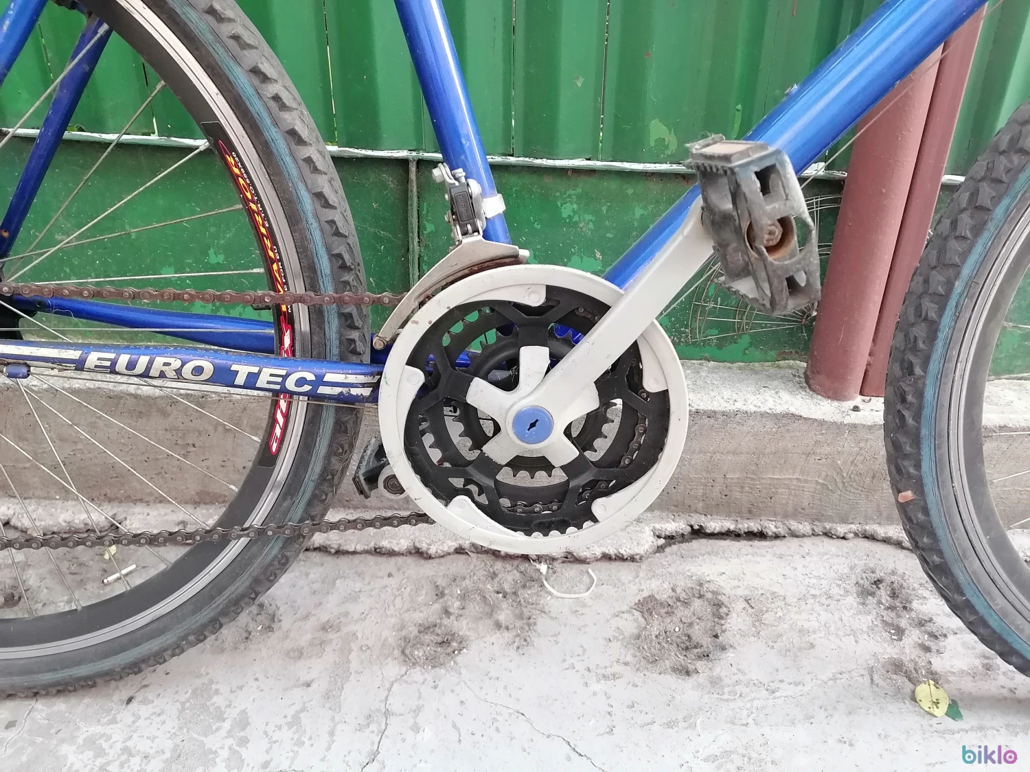 3. Bicicleta second cadru otel Germania