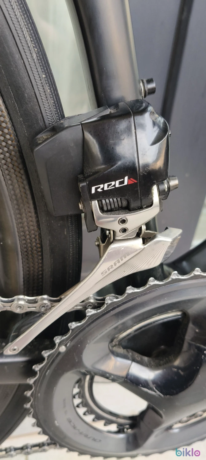 7. Canyon Ultimate CF SLX (2 seturi roți)