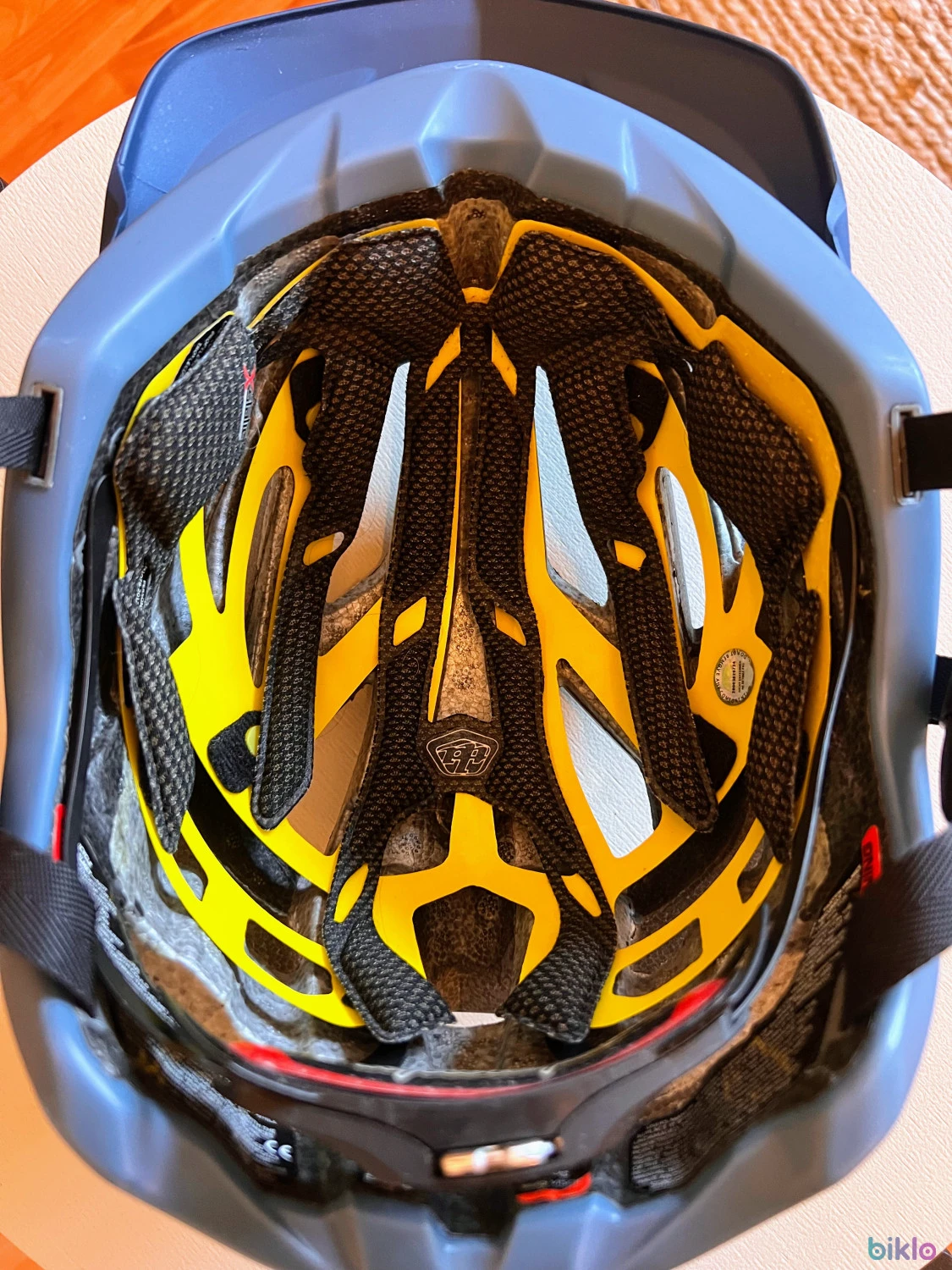 6. Casca Troy Lee Designs A2 marime M-L MIPS