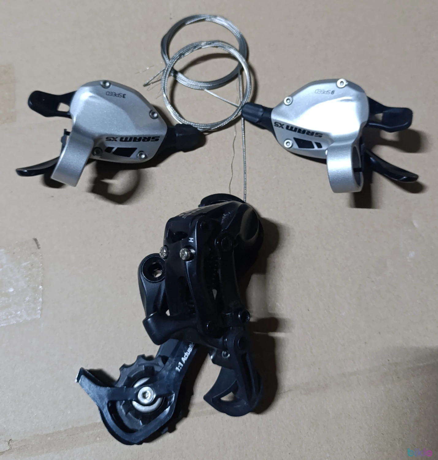 5. Set manete si schimbator spate sram x5