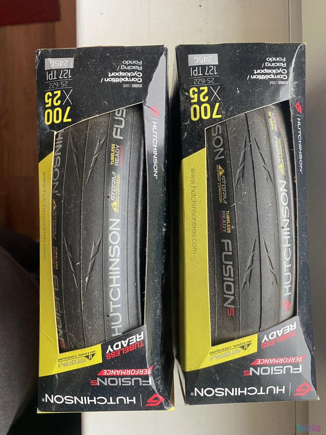 5. Set Anvelopă Hutchinson FUSION 5 Performance Tubeless Ready ElevenSTORM Hardskin 25x700