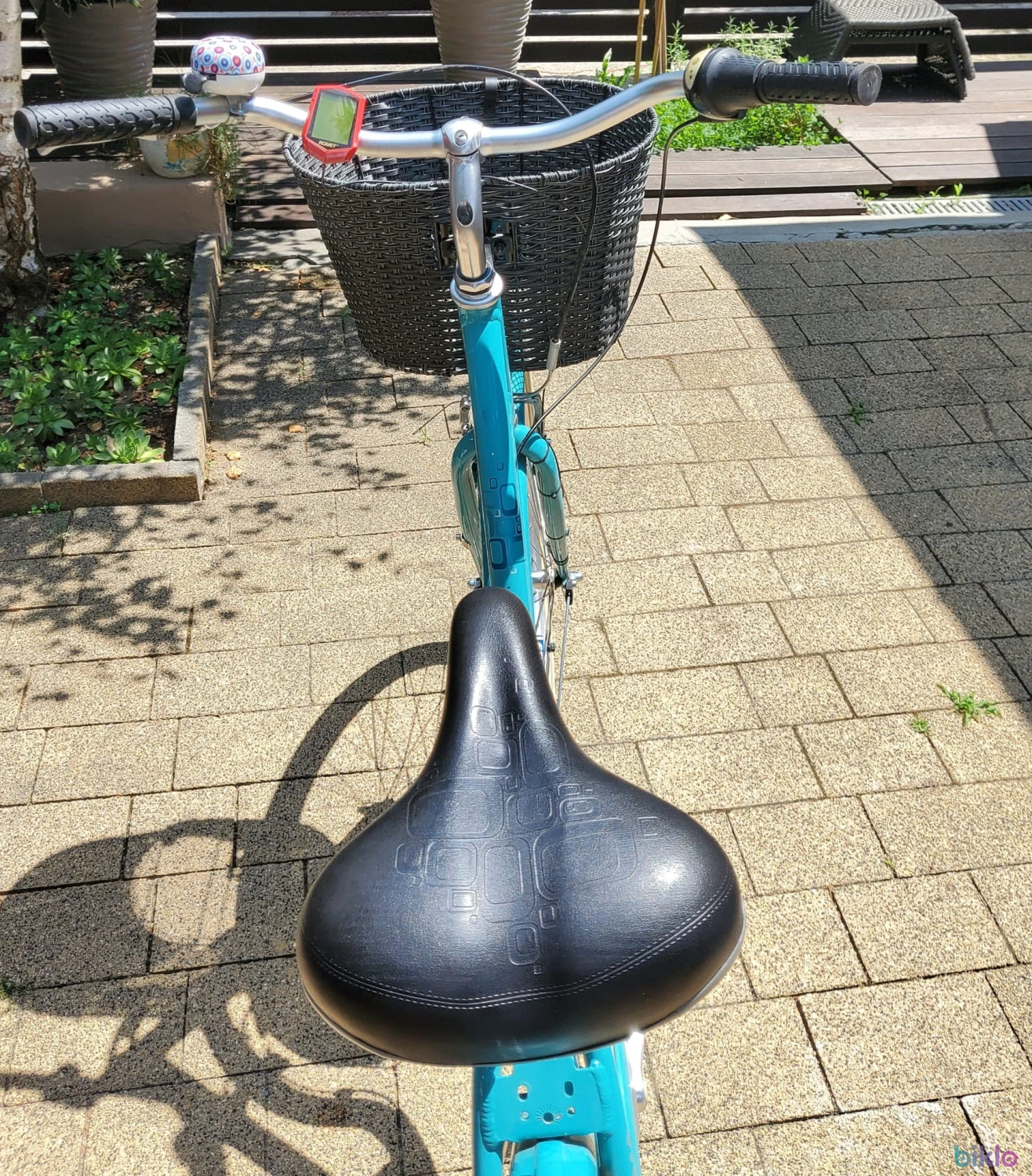 5. Bicicletă urbană premium Trek Santiago Lowstep 28” – Shimano Nexus 7, stare foarte bună