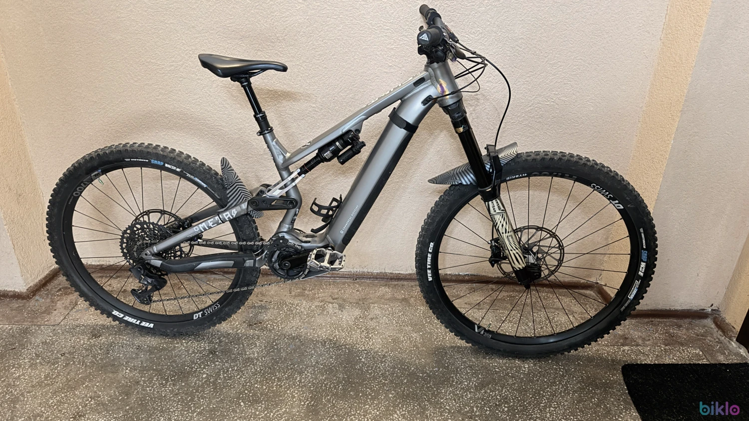 1. Commencal meta power AM